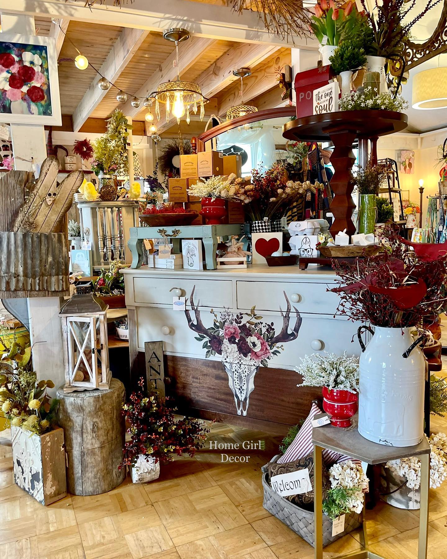 Unique home decor store in downtown Perrysburg, Ohio