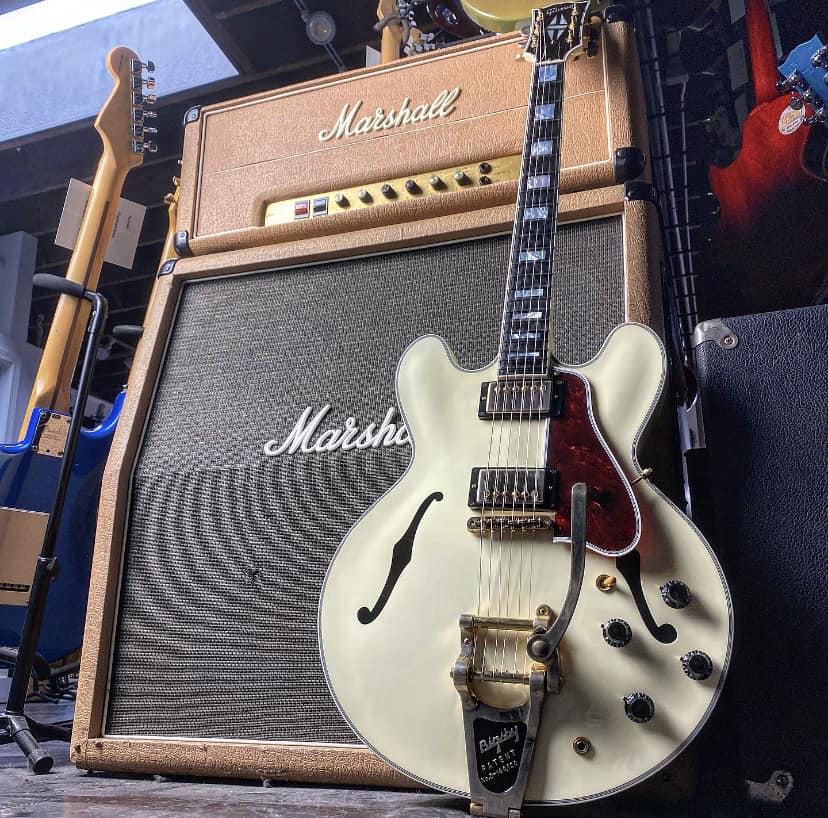 2016 Memphis 355 VOS guitar