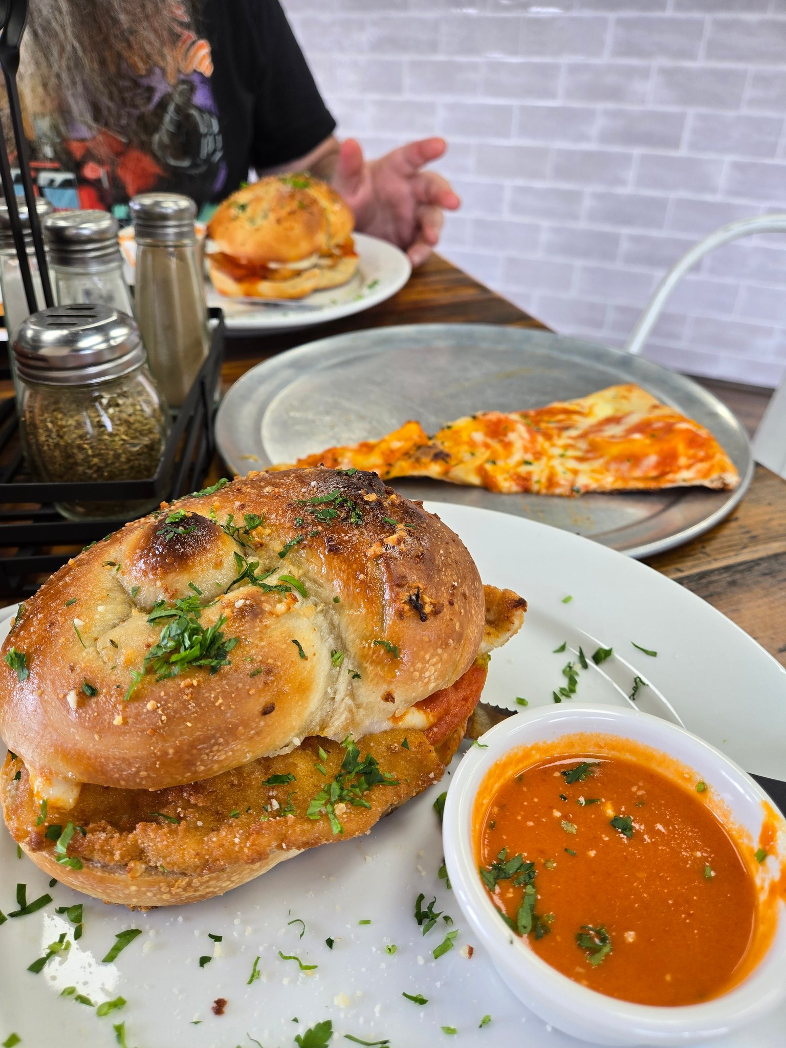 Mangia's delicious chicken vodka and ravioli pizza