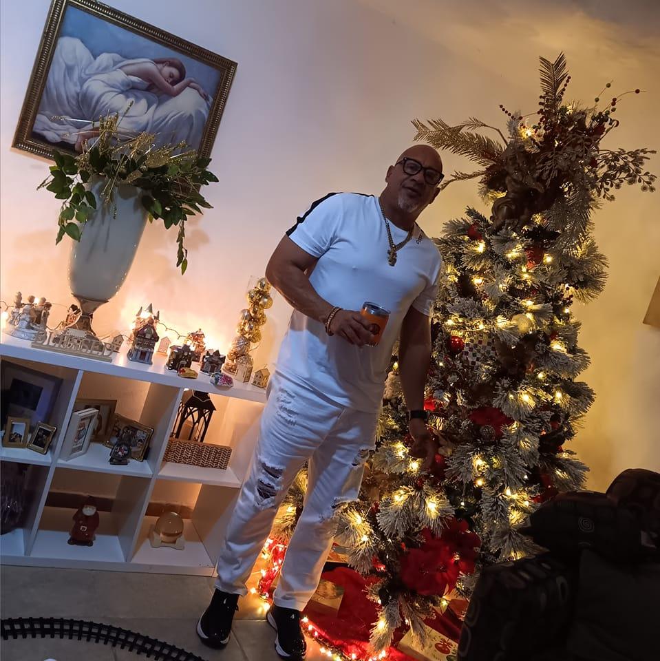 William Reveron Reveron