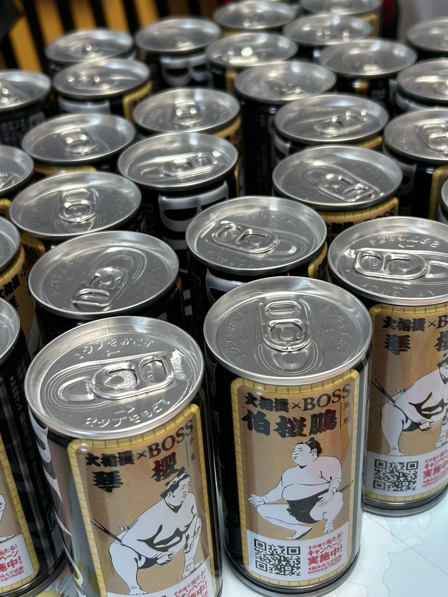 ボス缶ブラック3箱目…ホントにTシャツの当たり🎯はあるのでしょうか