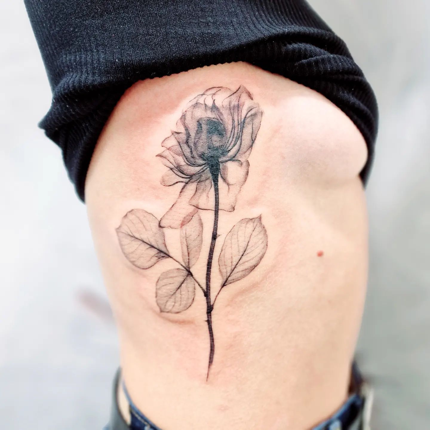 Tatouage Rose Eternelle La Belle Et La Bete