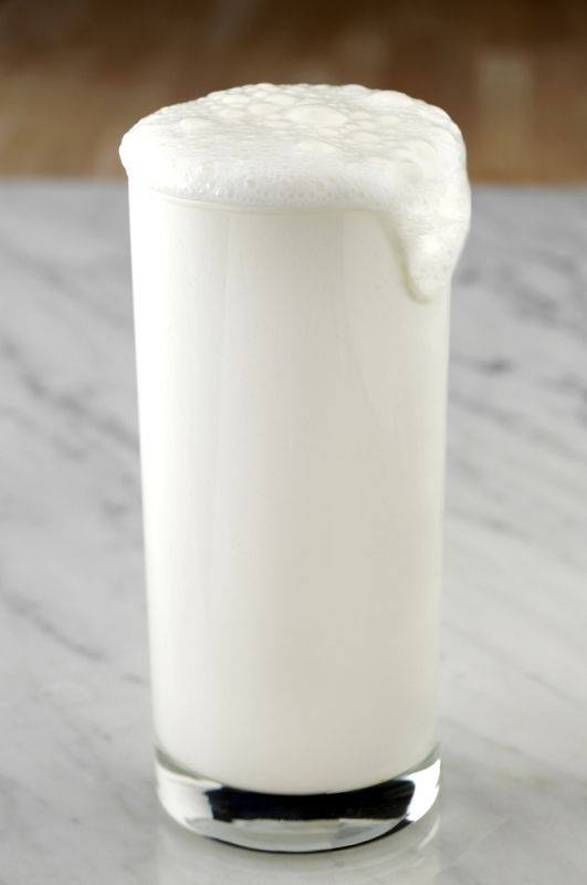 Milco Dairy فوائد لبن العيران يمنع حالات الإسهال والتسمم الغذائي لأن الأحماض الموجودة في اللبن يتم إنتاجها من خلال الأحياء الدقيقة التى تتغذ ى على البكتيريا التي تسب ب العفن في الأمعاء