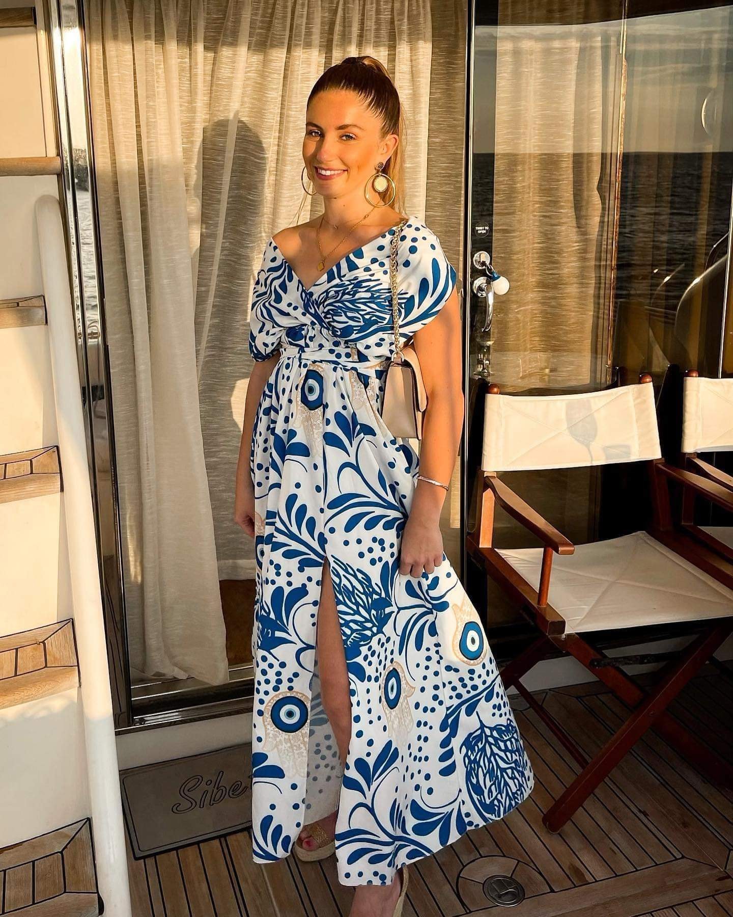 women beach wedding dress Bohemian Lace A-Line Boho Bridal Gown with Lace-Up – Viniodress Plunge Neck 5 badge: Runway Look 16 Wedding Dress Prom Shops Color:Lime