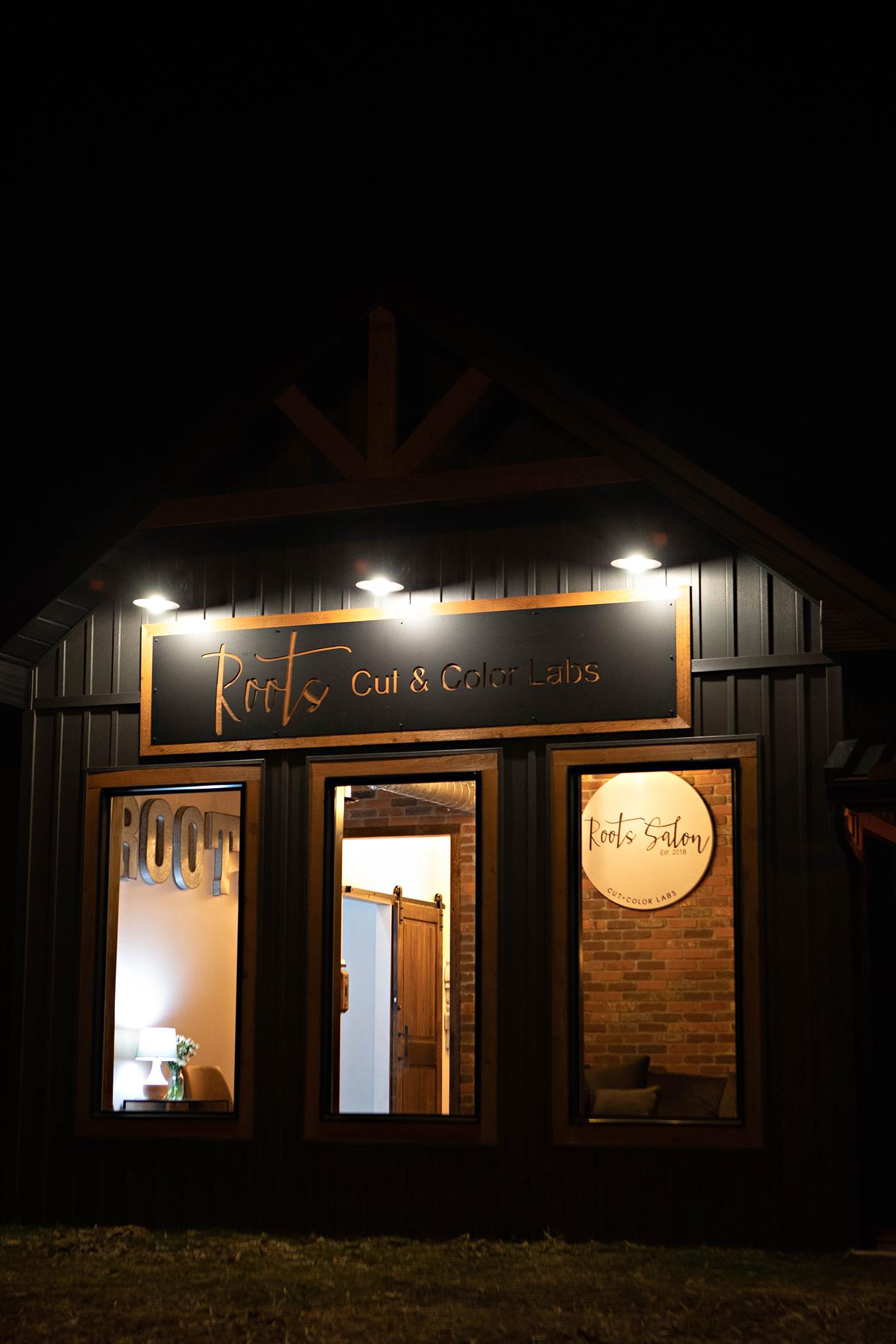 Roots Salon Cut + Color Labs | Circleville OH