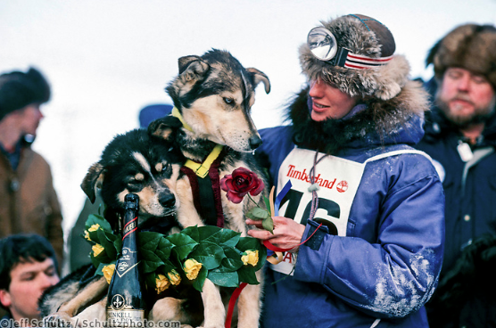 The Iditarod - #ThrowbackThursday Libby Riddles with dogs... | Facebook