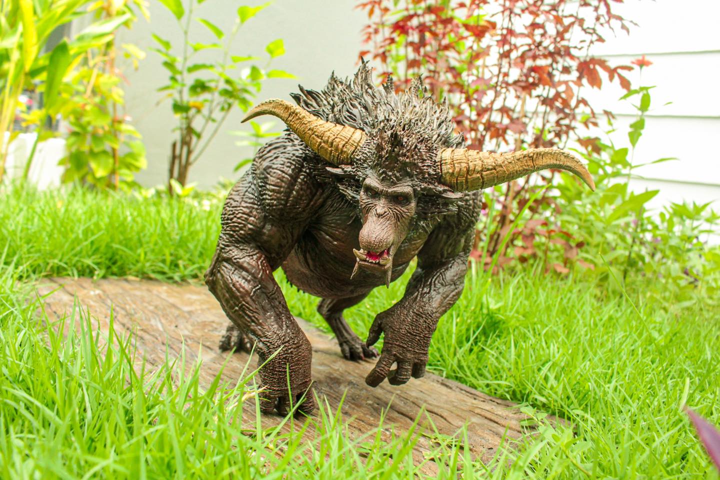 S.H.MonsterArs FURIOUS RAJANG Scheduled release: January 2025 Pre 