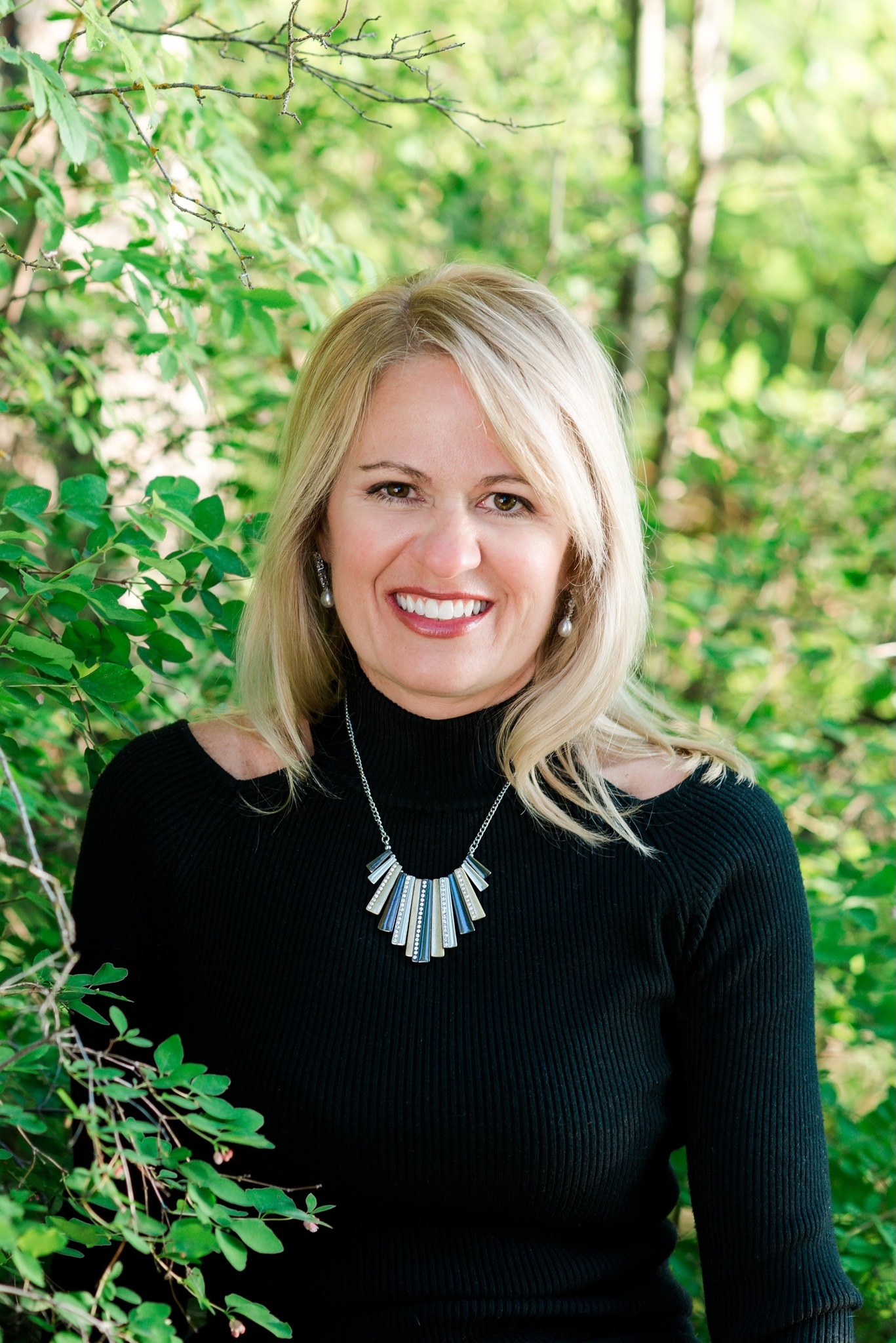 Susan James, IDEAL Real Estate - Montana | Kalispell MT