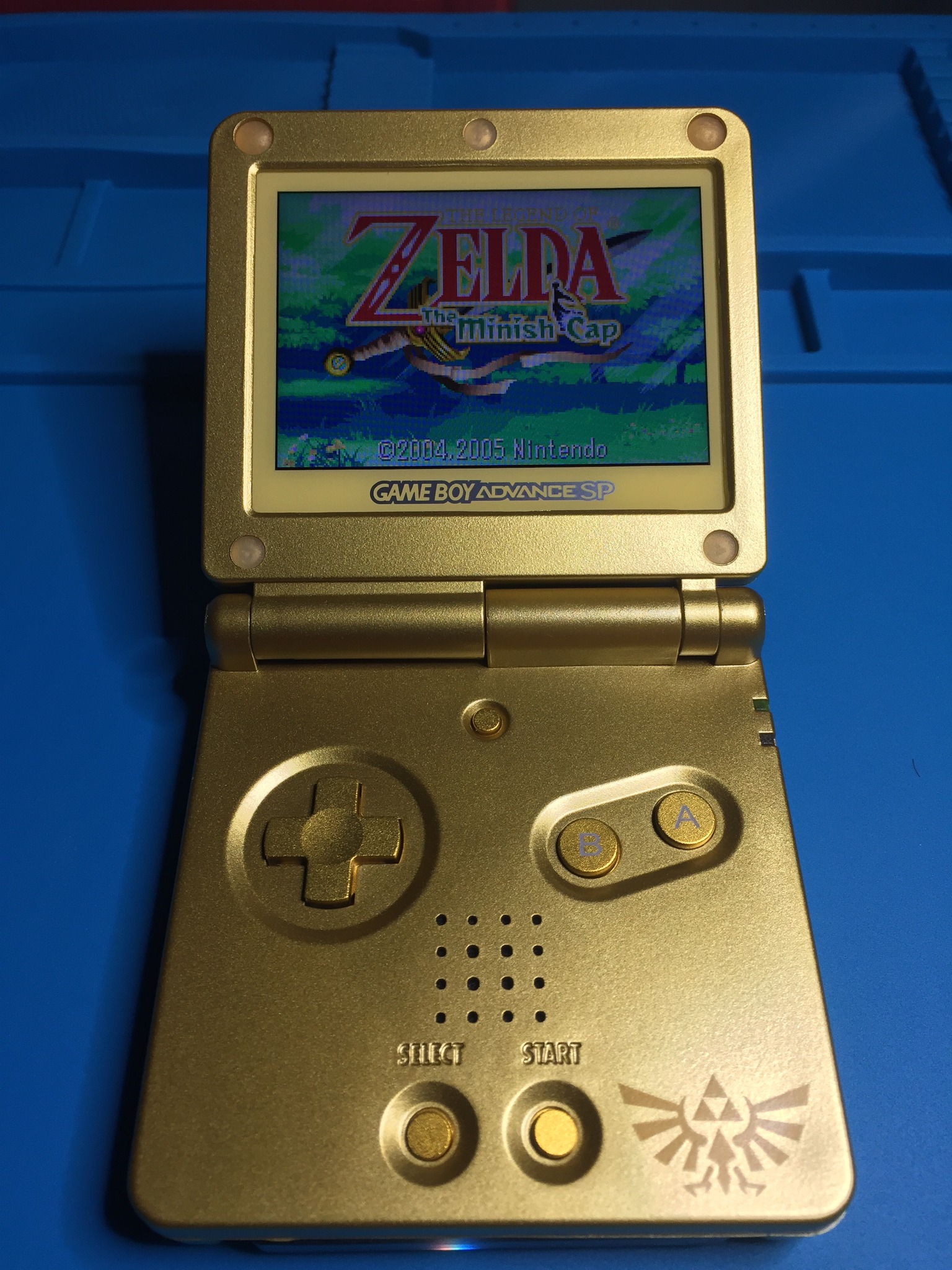 Can I flash a Game Boy Camera gold Zelda version?