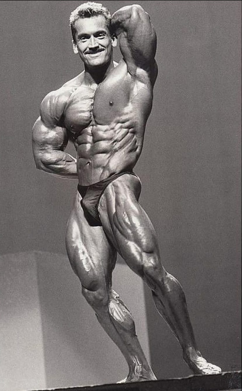 Mass with classLee Labrada! THE LOOK!!!