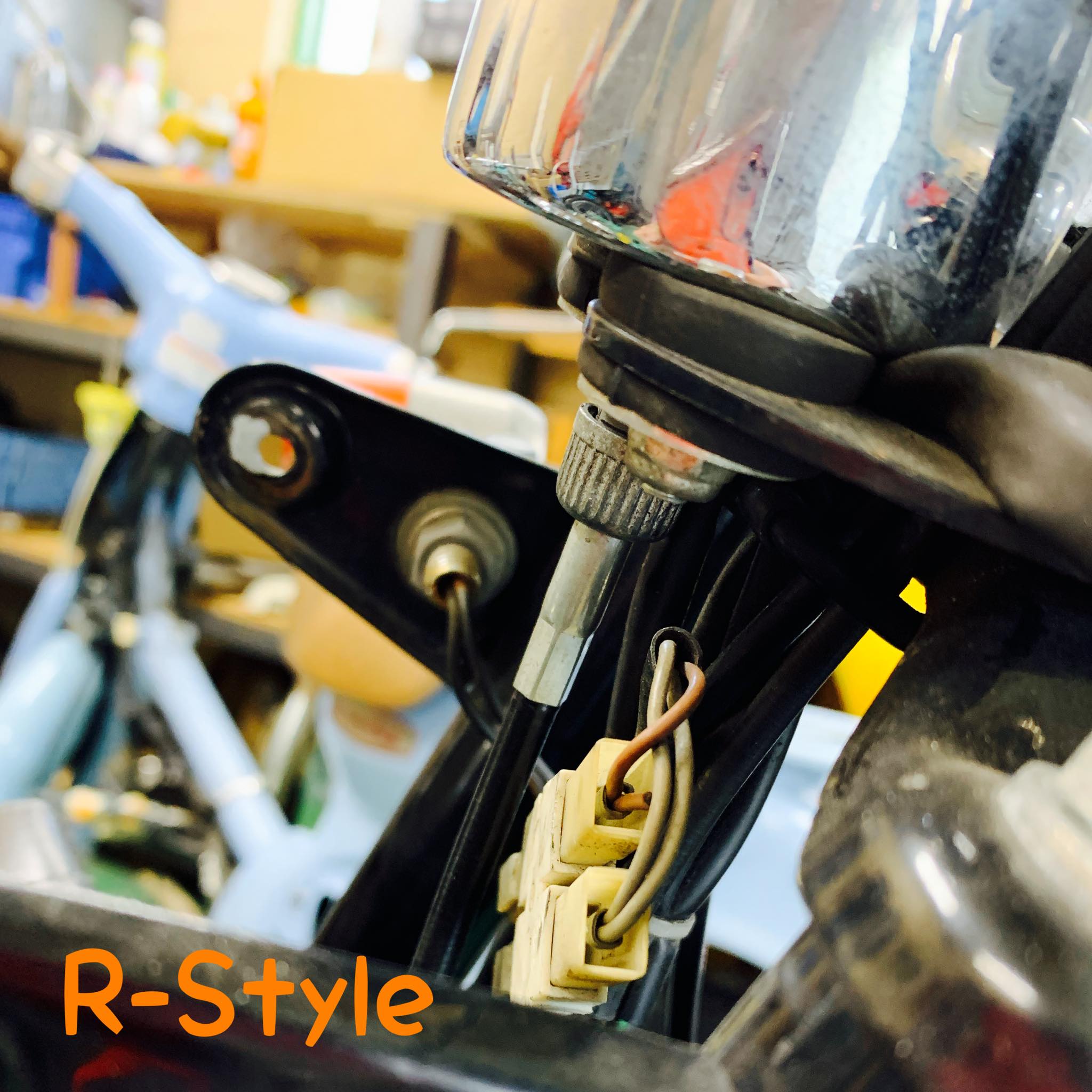 tomos (黒色)」の整備? 【 #スピードメーターギア交換 】 エンジン 