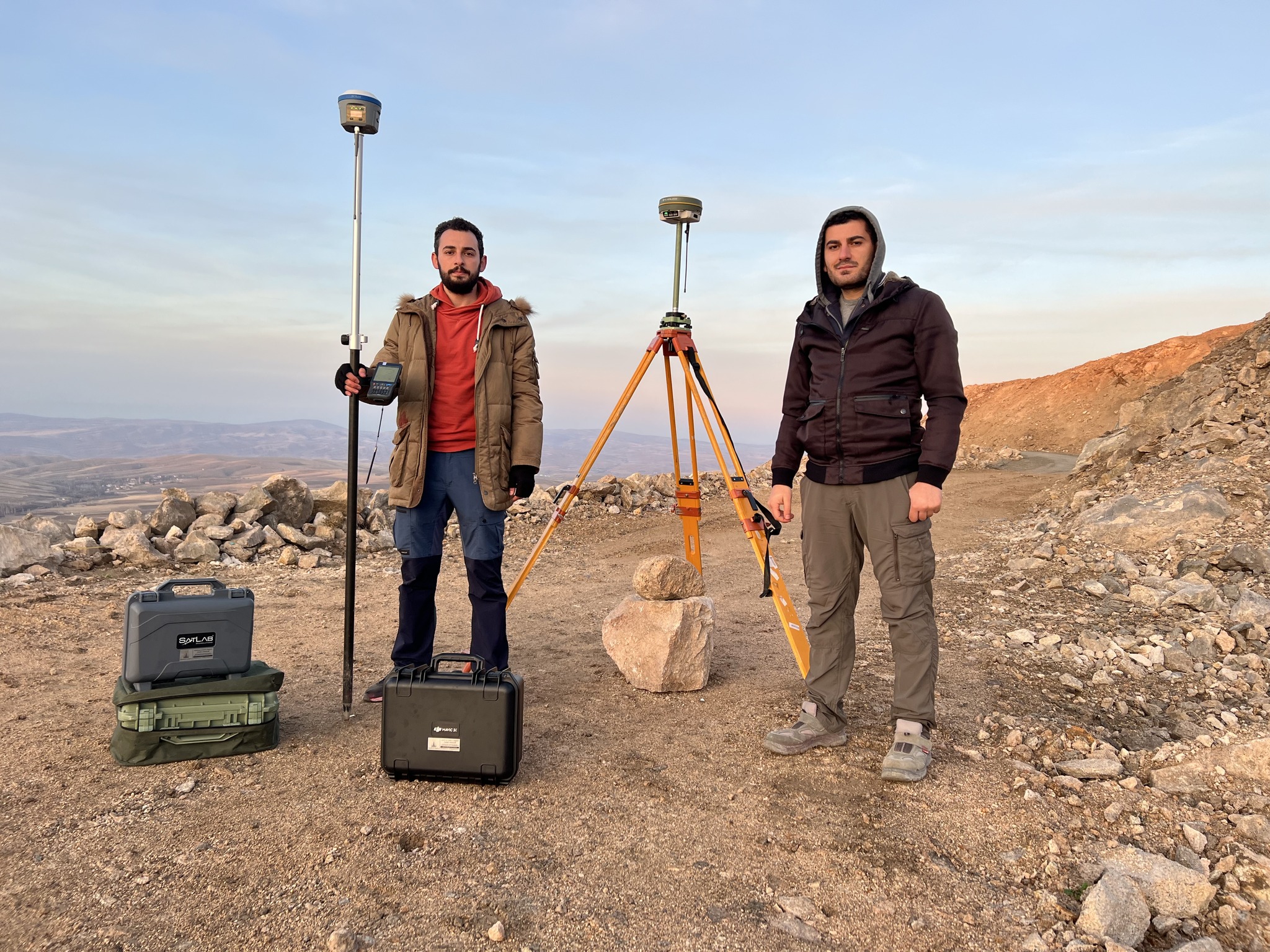 Which SatLab GNSS receiver do you... - SatLab Geosolutions
