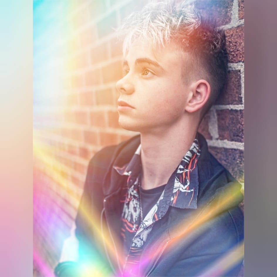 Corbyn Besson fans | Facebook