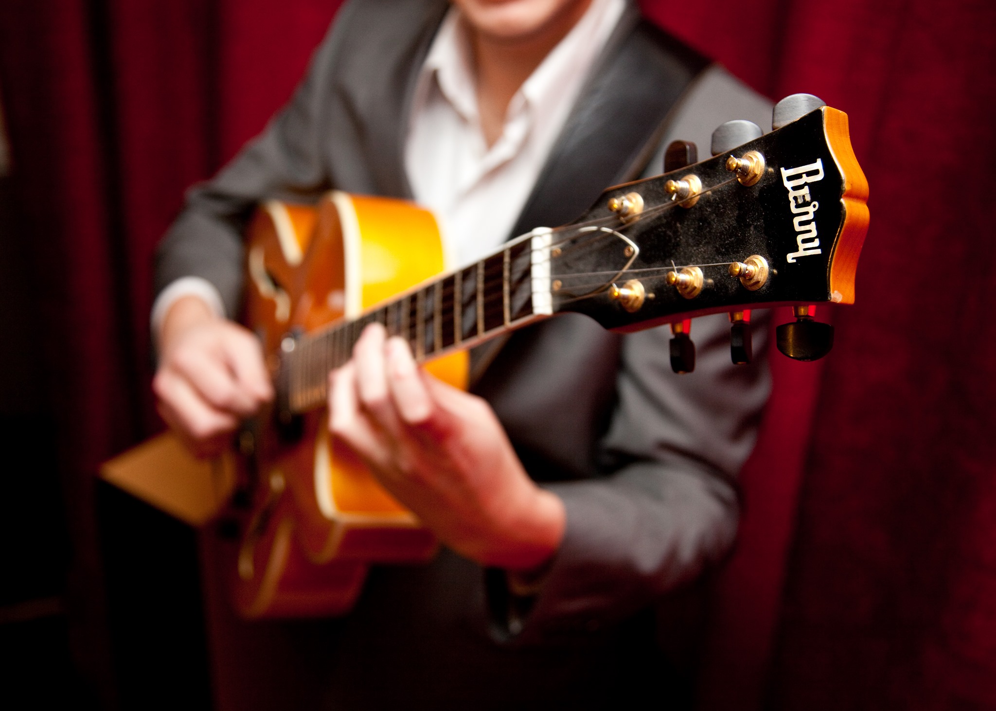 Ben Modley Guitar Tuition