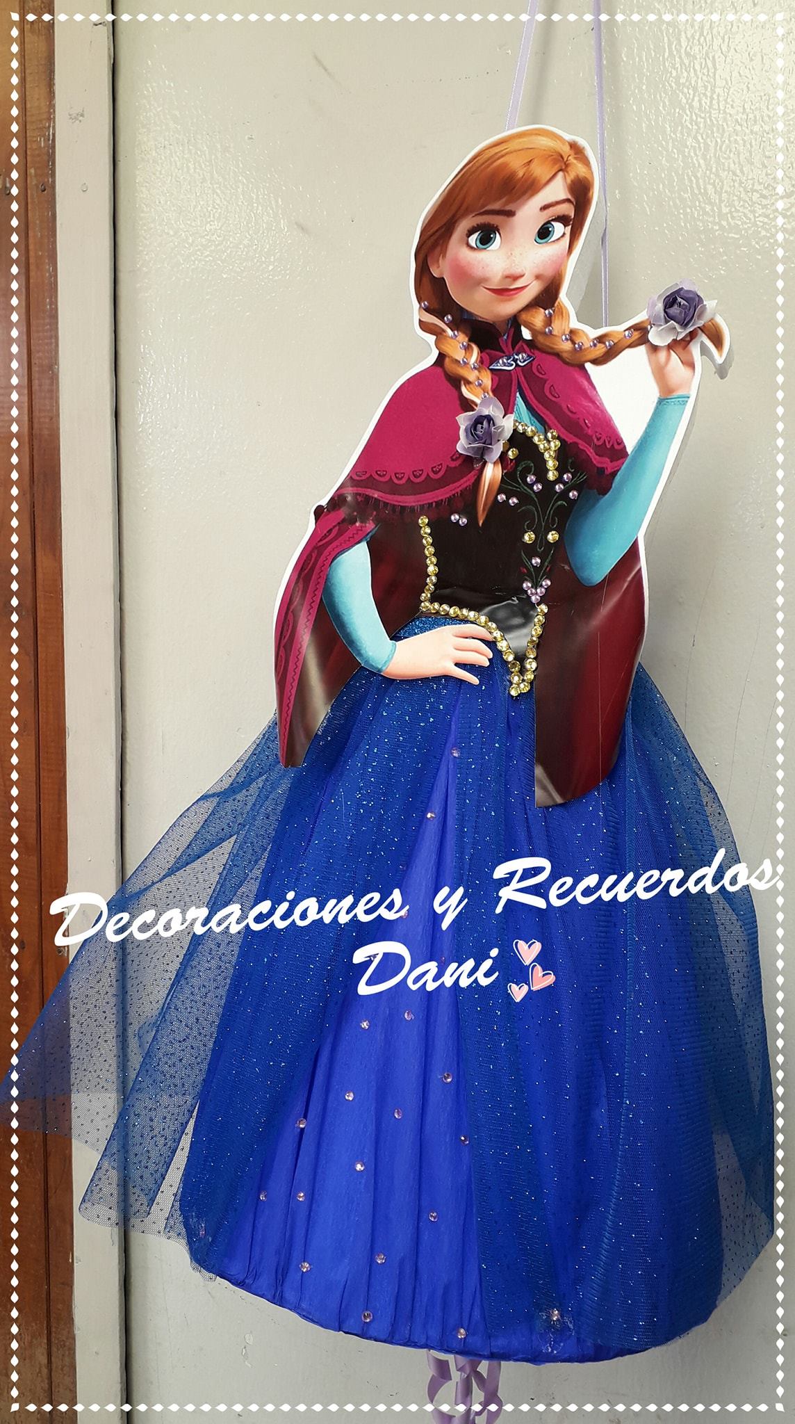 Piñata de Anna (Frozen)... - Decoraciones Y Recuerdos Dani | Facebook