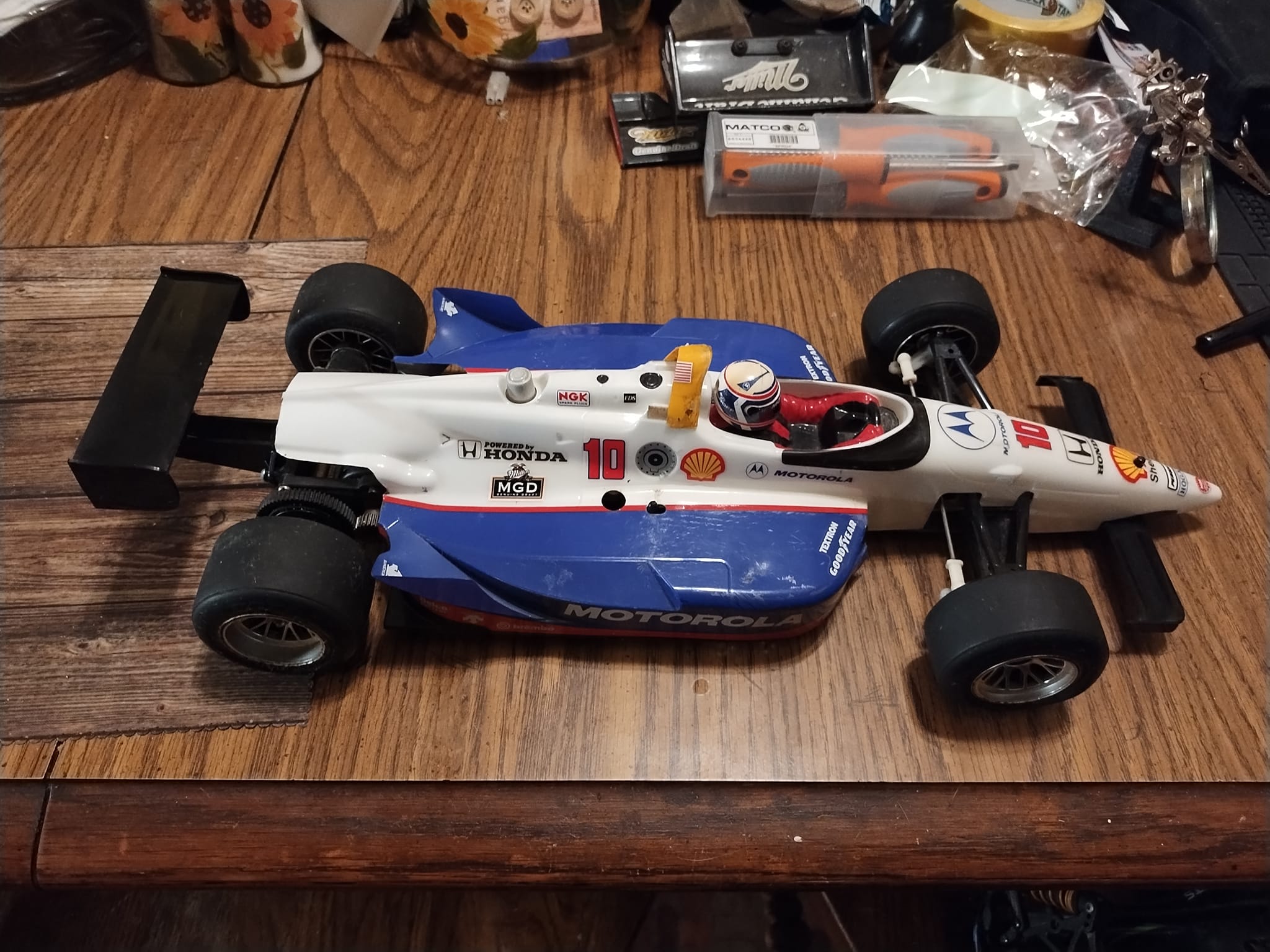Tamiya F103L Pennzoil Indycar replica model