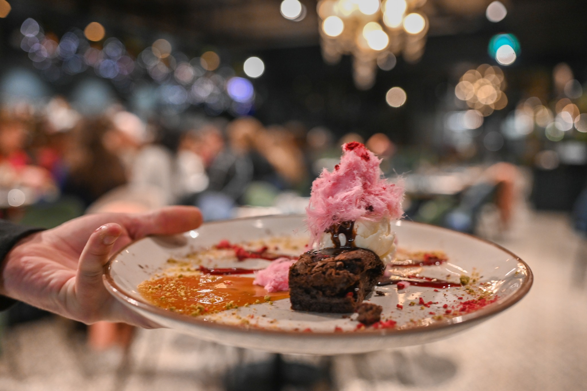 Feriza's - For those with a sweet tooth 💗 We are OPEN...