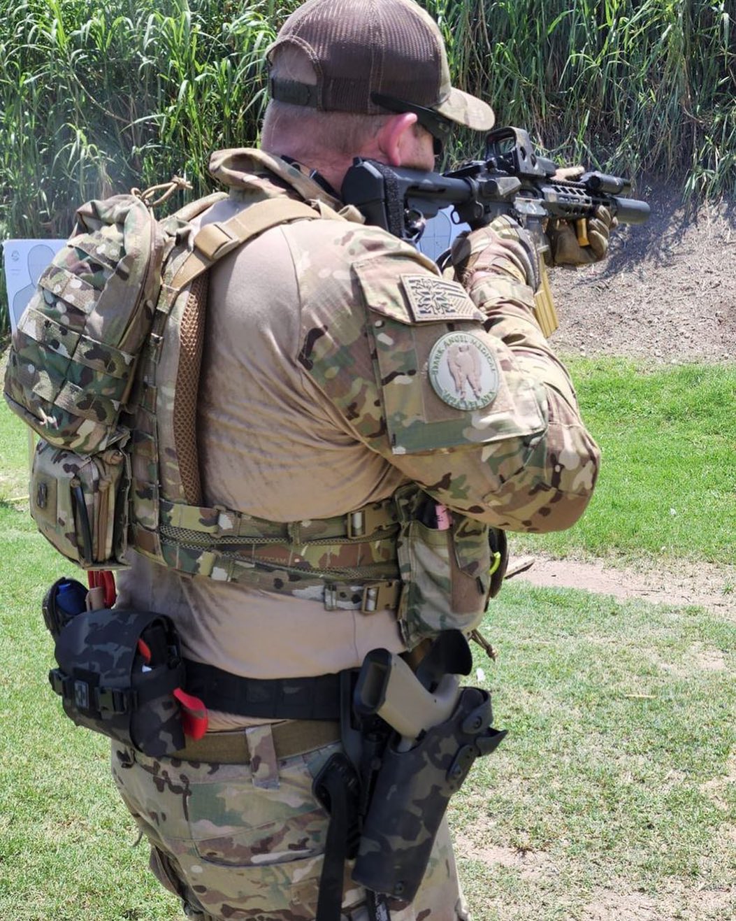 Dark - @grizzly_defender rocking the S.P.E.A.R. Trauma kit with the ...