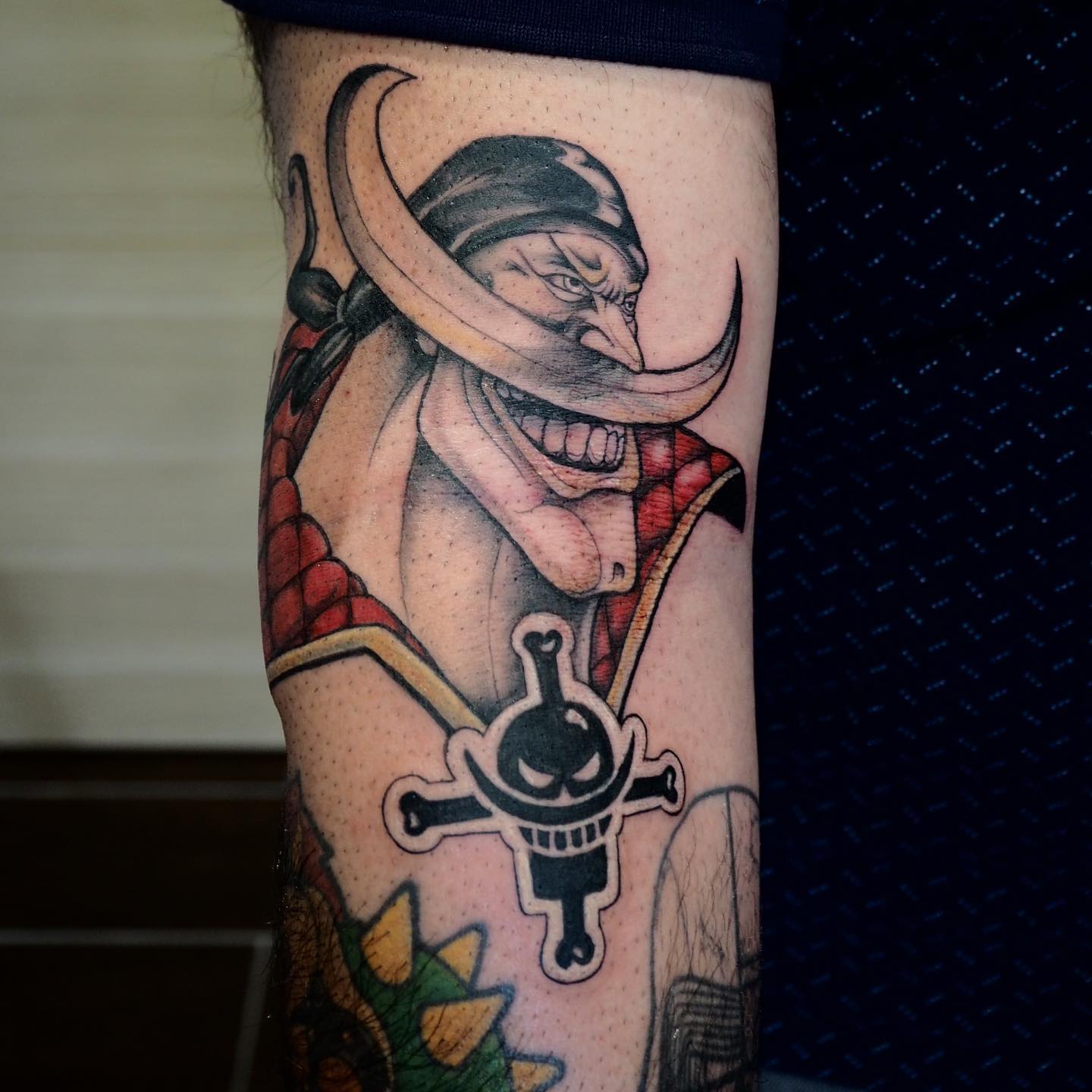 Tatouage One Piece Barbe Blanche