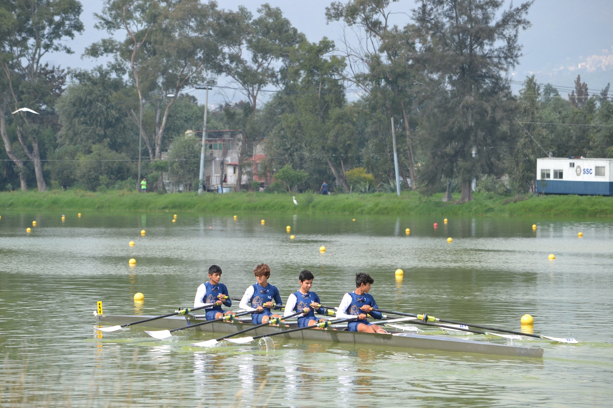 Remo Mx - Men's four heat Start of the men's four heat at the Samsung ...