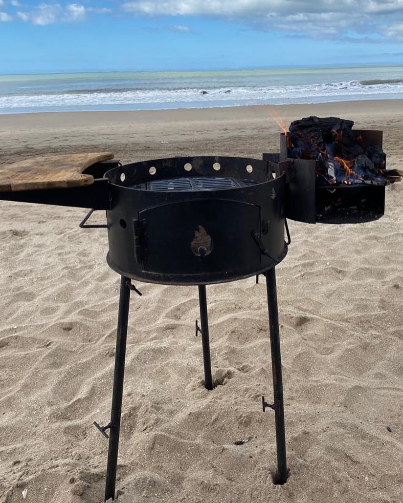 Aire de campo - Hablemos de planazos… con el asador Zeus... | Facebook
