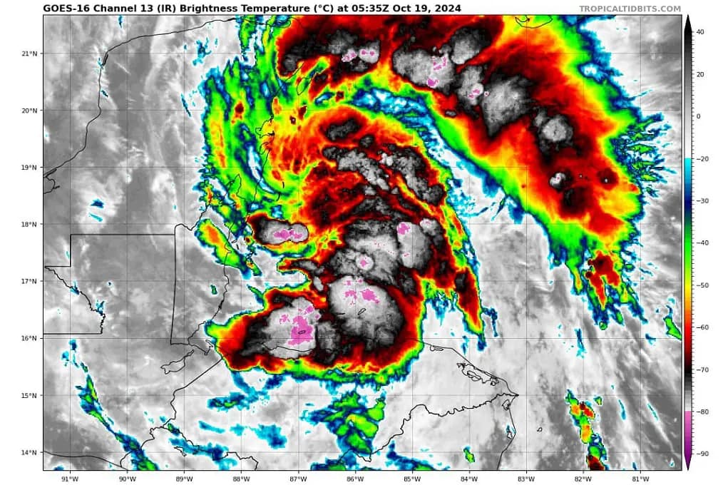 Belize - TROPICAL STORM NADINE TO STRIKE BELIZE TODAY The 15th named ...