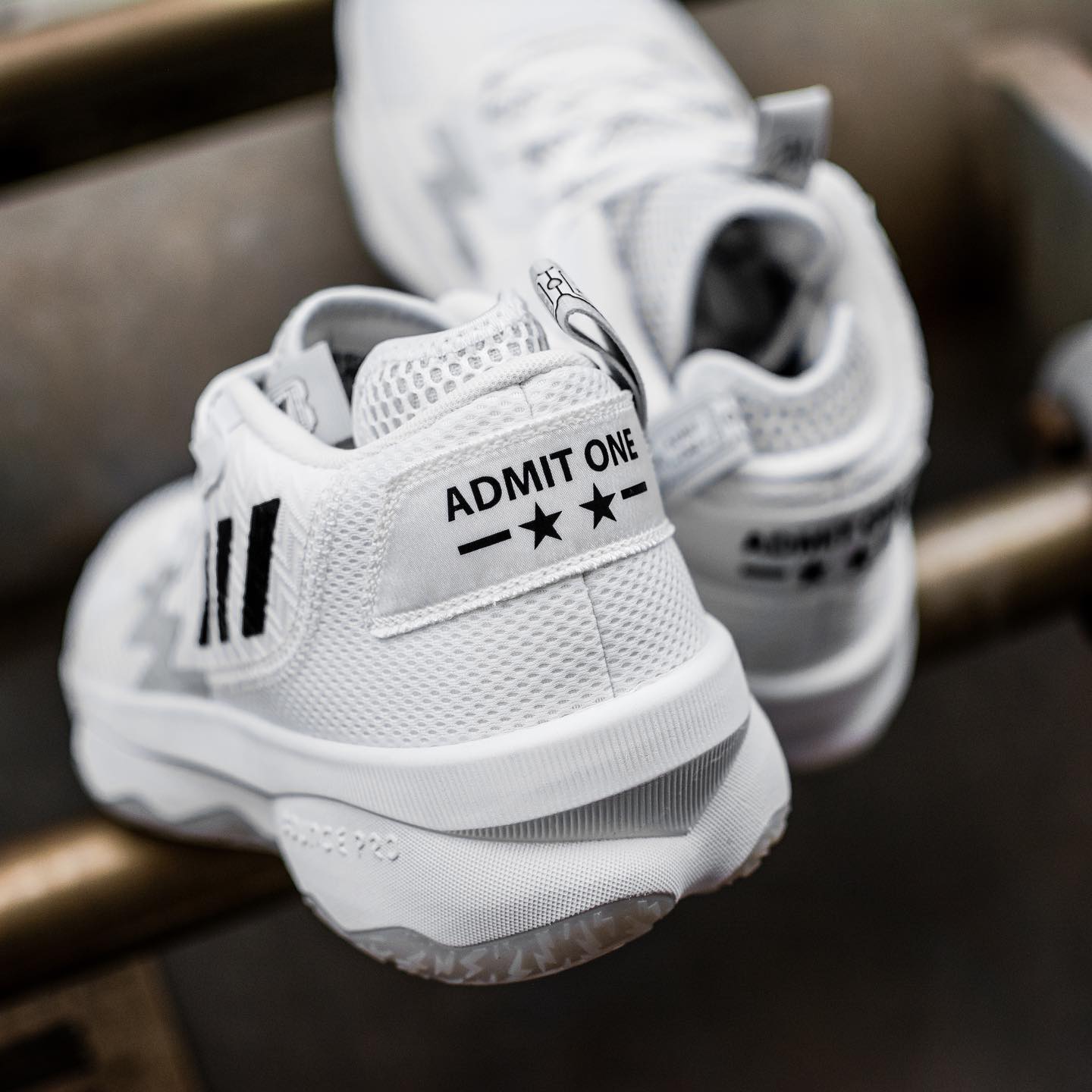 The new Adidas Dame 8 “Triple White” is available now in our