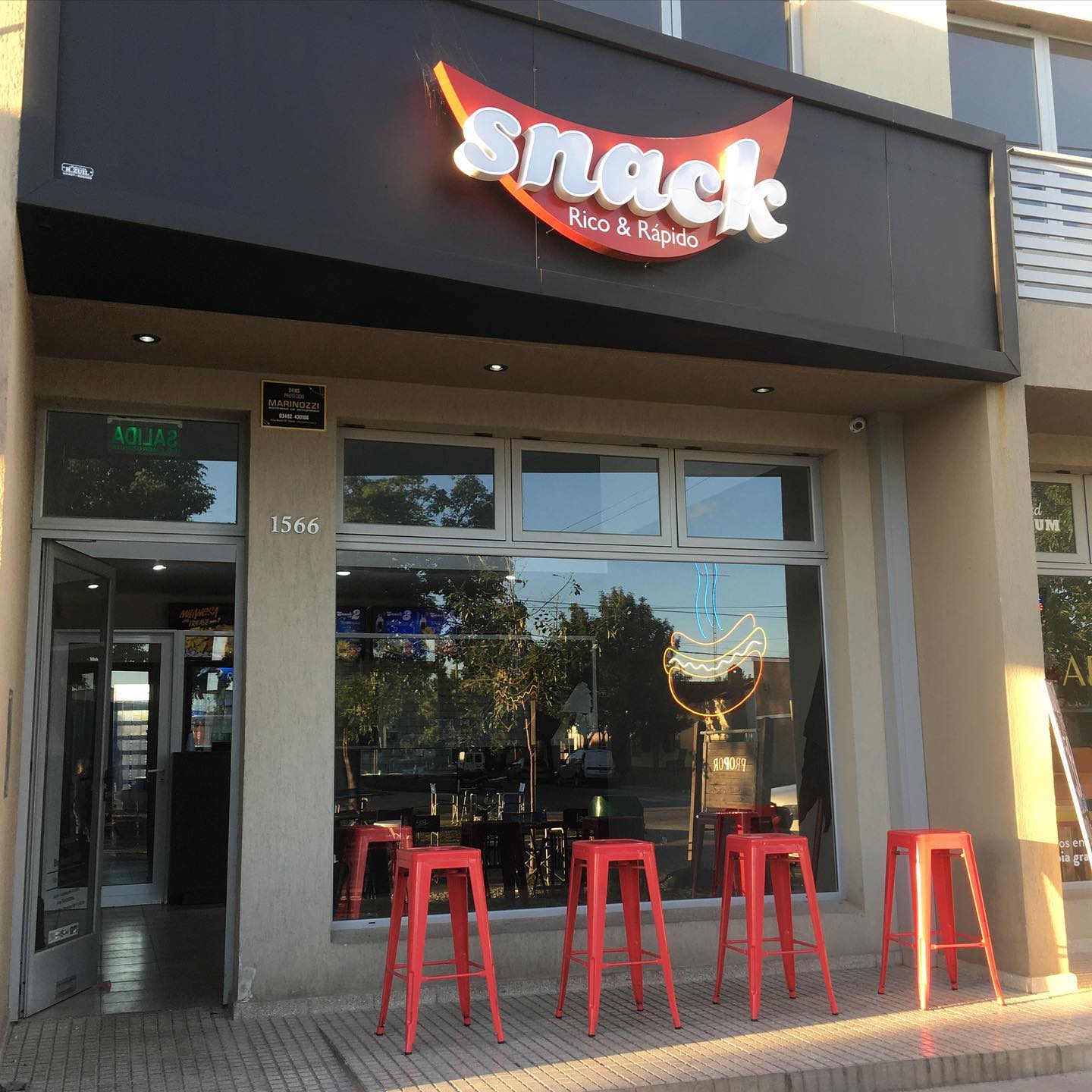 Hoy vení a la sucursal Roca y... - Snack rico y rápido | Facebook