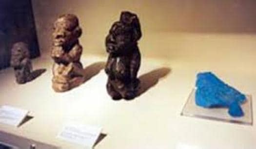 17,000 YEARS OLD NOMOLI FIGURES One of the most unusual artifacts