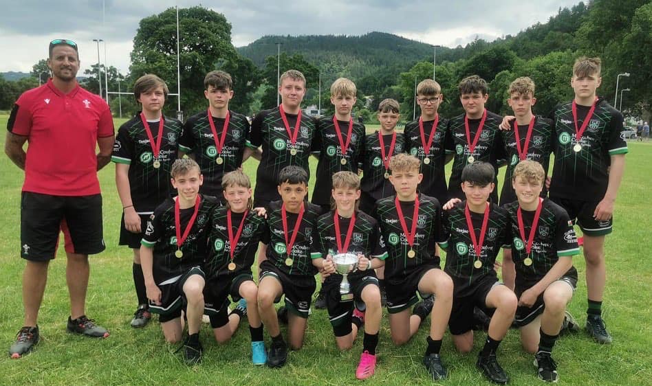 Clwb - 🏆 CHAMPIONS | PENCAMPWYR 🏆 Congratulations to @emryspedept on ...