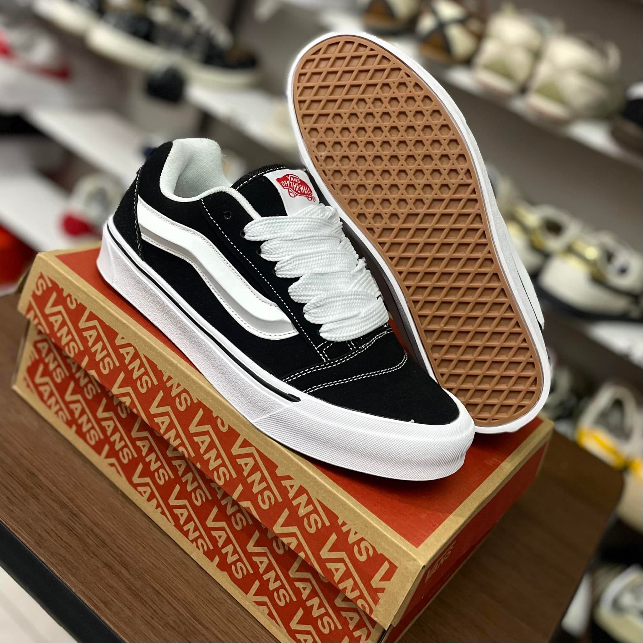 VANS KNU-SKOOL 36/38/39/40/41/42/43/44/45