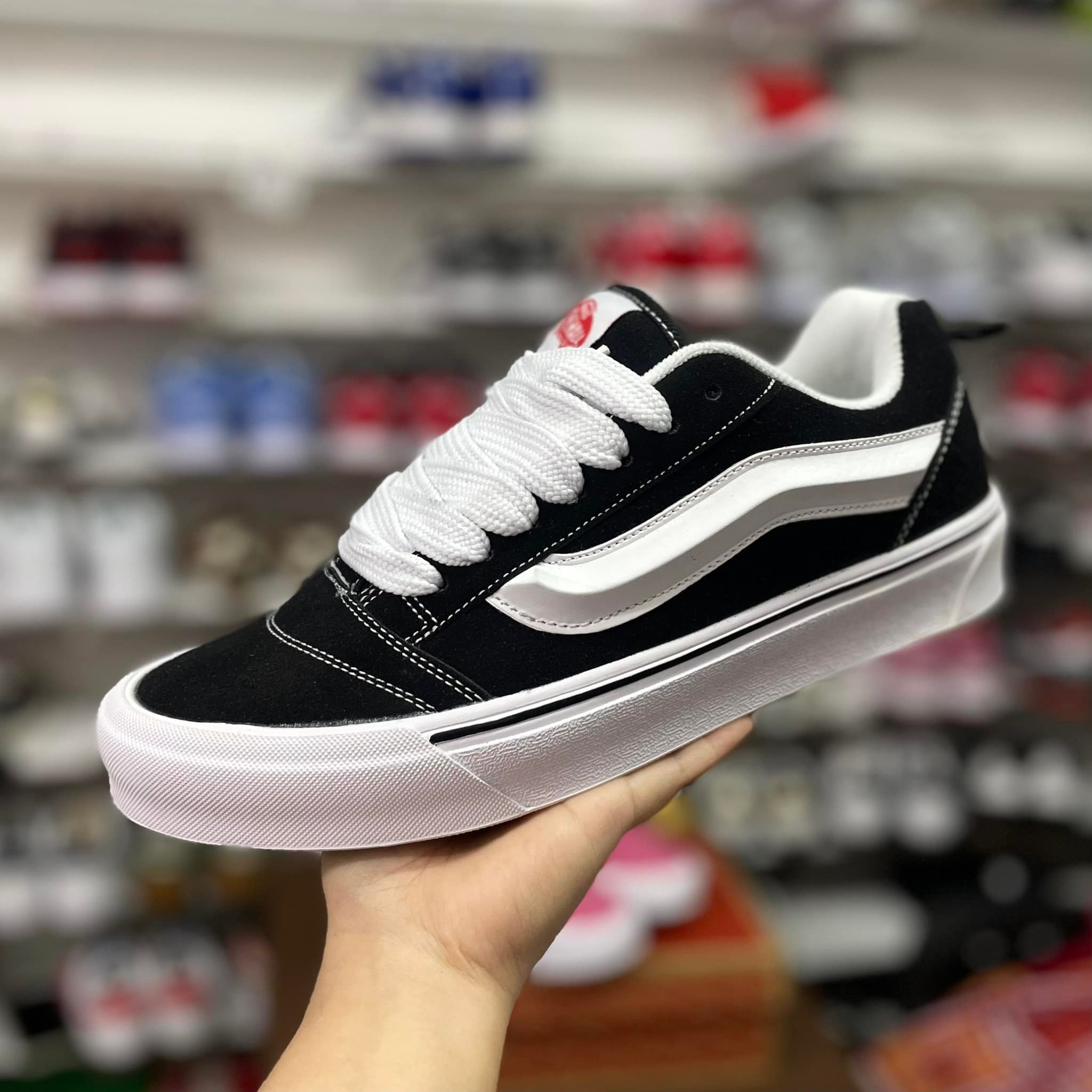 VANS KNU-SKOOL 36/38/39/40/41/42/43/44/45