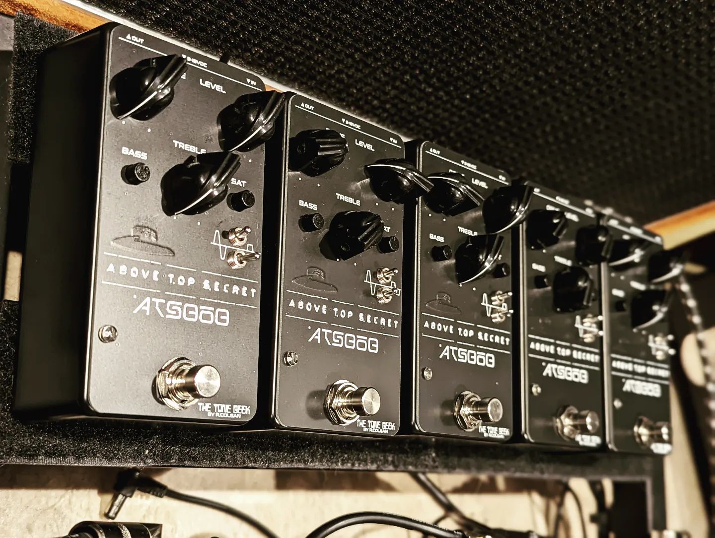 TS 808 clone with a clean blend from a local builder.