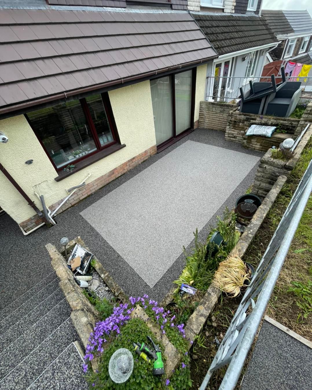 The Resin Co - Anther patio and path way transformation 📈...