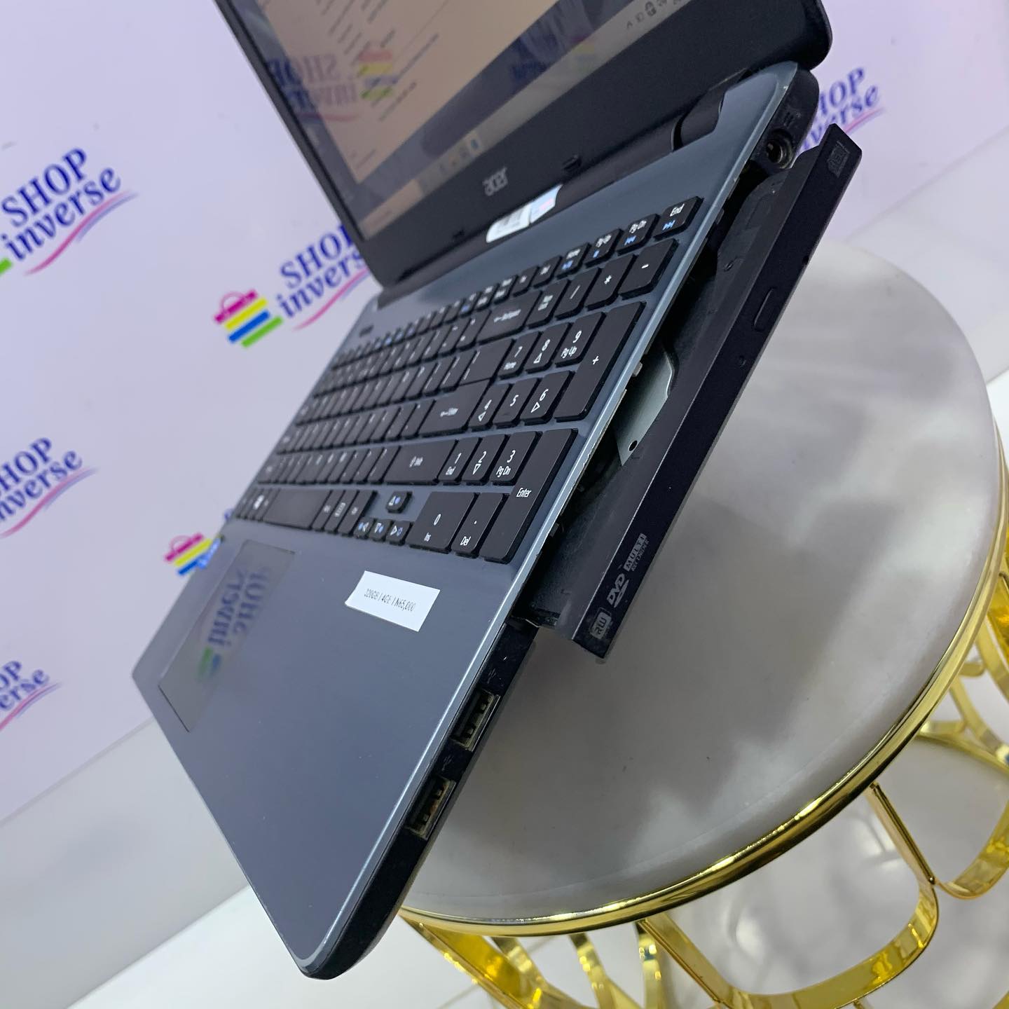 Acer Aspire 5742 - Intel Core i5 @ 2.53GHz - 320GB HDD - 2GB RAM