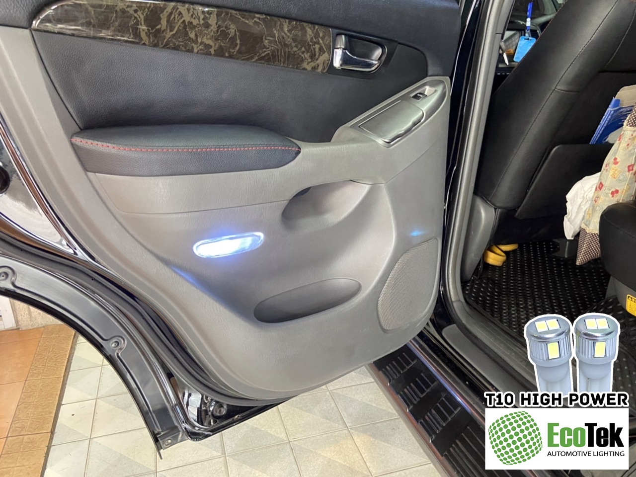 ☑️ Prado ต่อด้วยอัพเกรดไฟภายในห้องโดยสารทั้งคันเป็น LED สีขาว สว่าง ๆ ...
