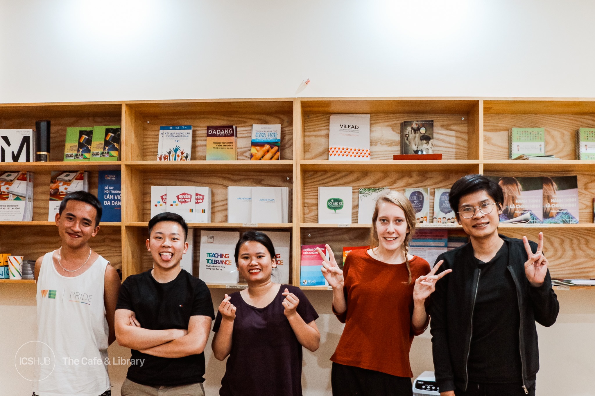 ICS Hub - Thư Viện LGBT - Cảm ơn các bạn đã ủng hộ Ổ Phim ngày 25/8 ...
