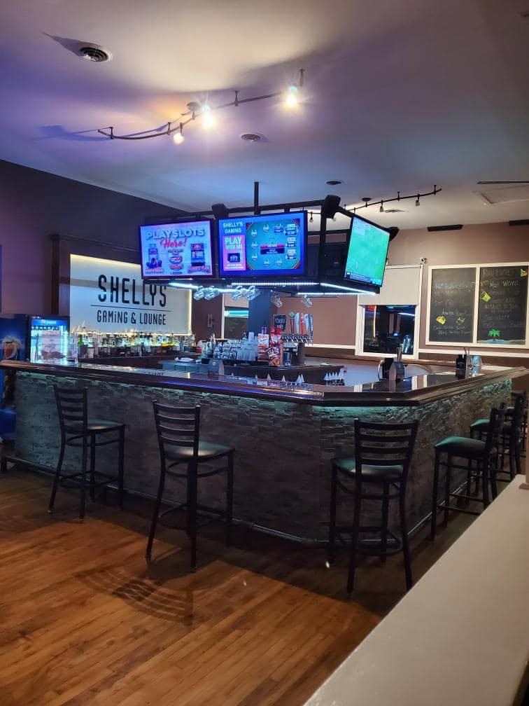 Shelly's Gaming & Lounge | Sycamore IL