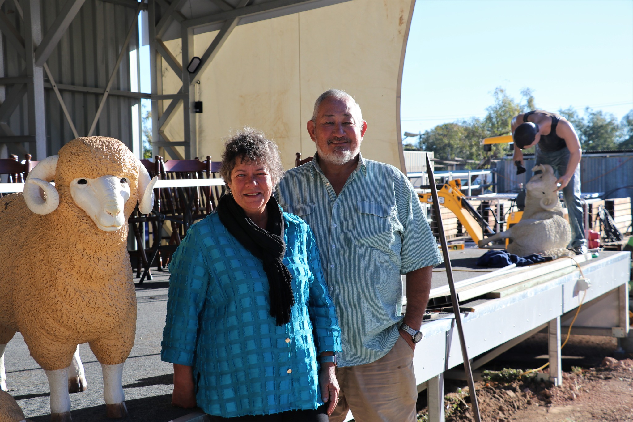 🐑🍻 WOOL AND ROOMS FOR WINTON 🍻🐑... - ABC Western Queensland | Facebook