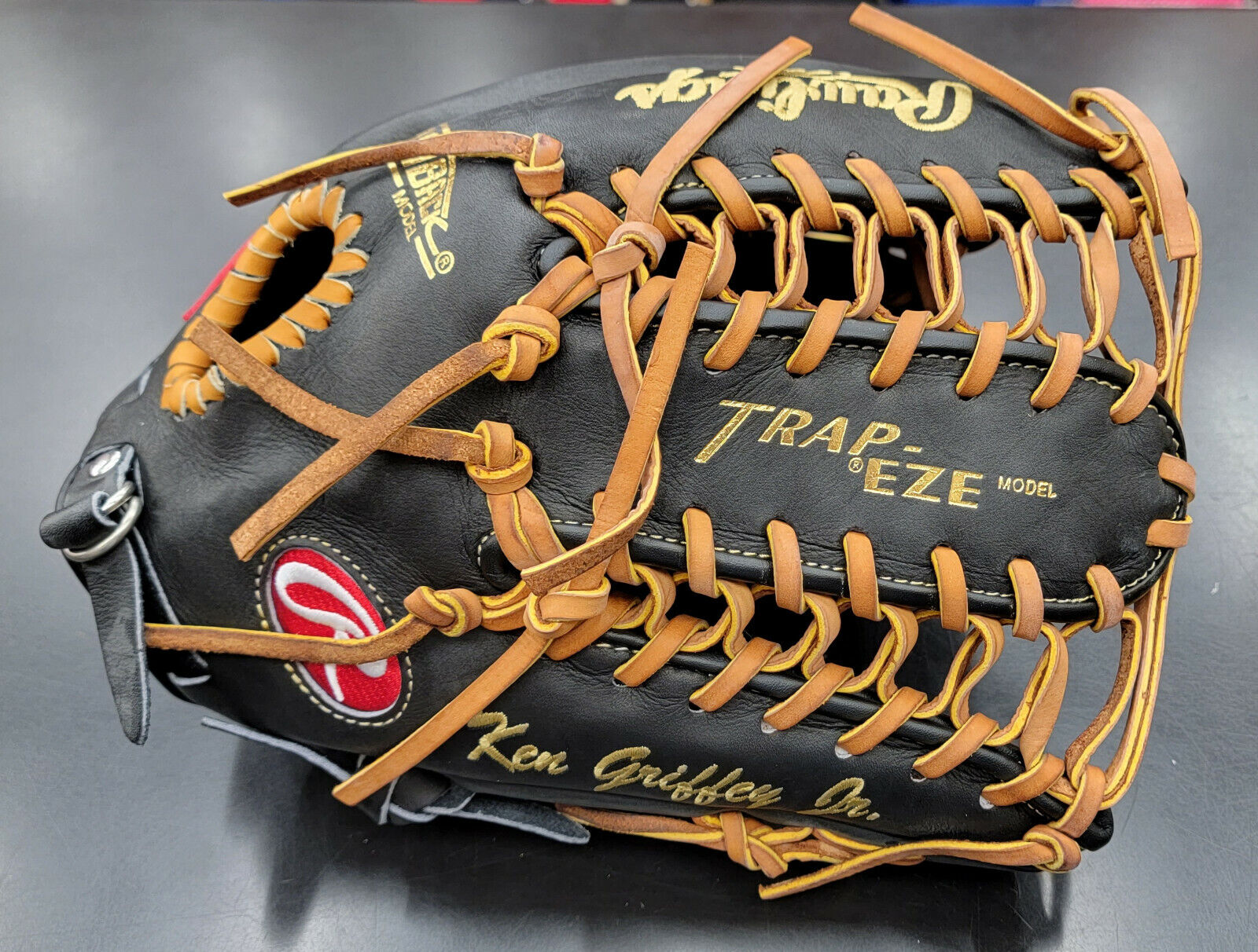 Restored Rawlings Ken Griffey Jr signature baseball glove