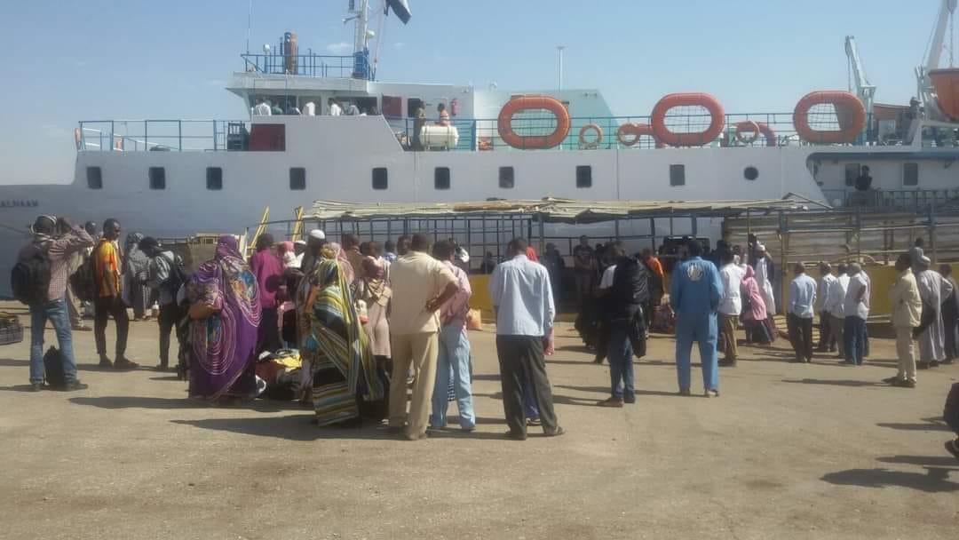 عودة البواخر النيلية بين حلفا واسوان من الشهر... - الجالية السودانية ...