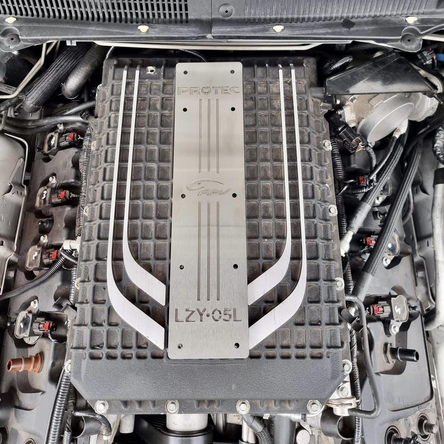 Not - NEW! BOSS 335 Miami Supercharged Engine Plaque 👌🏻 The specs: 🏎 ...