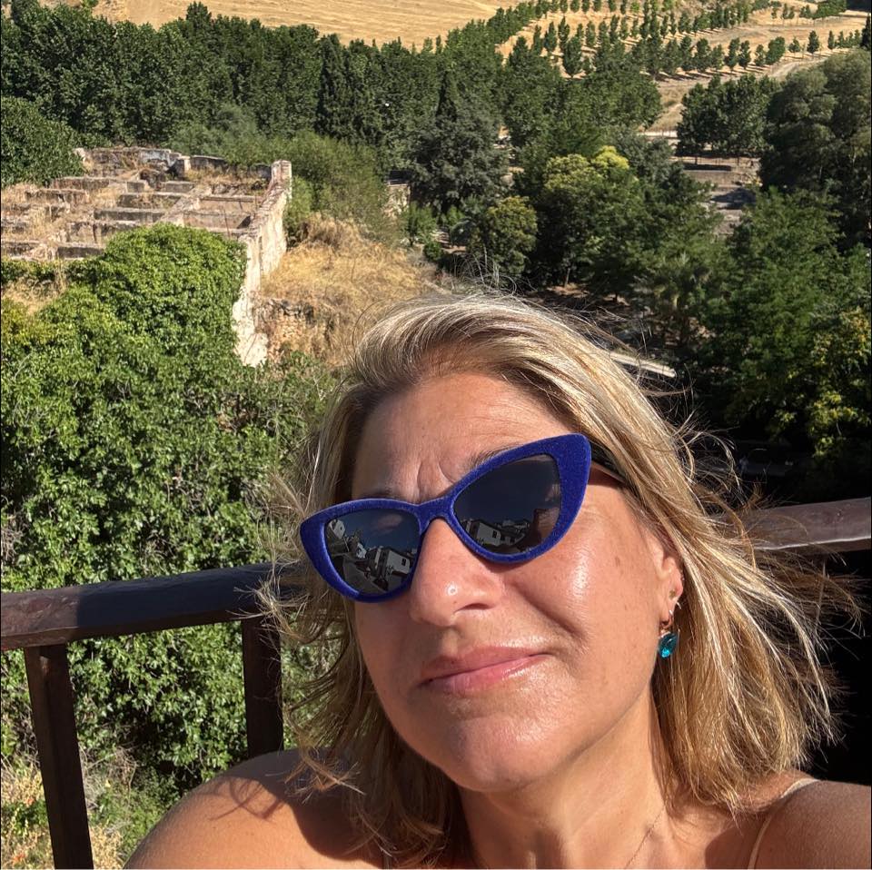 Marta Tea Carpinelli Rock on Reels | Facebook