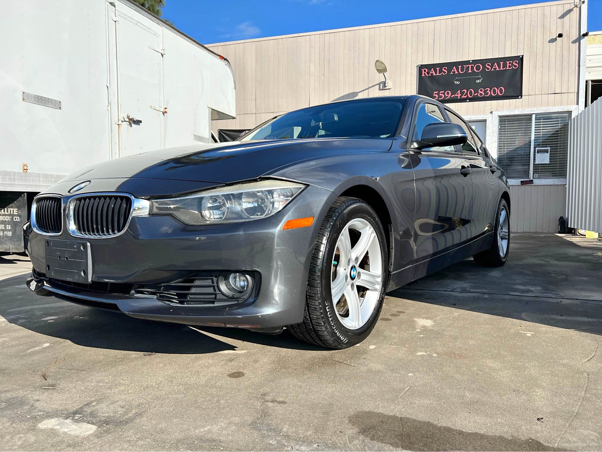2013 BMW 3 Series · 328i Sedan 4D - Cars & Trucks - Clovis, California ...