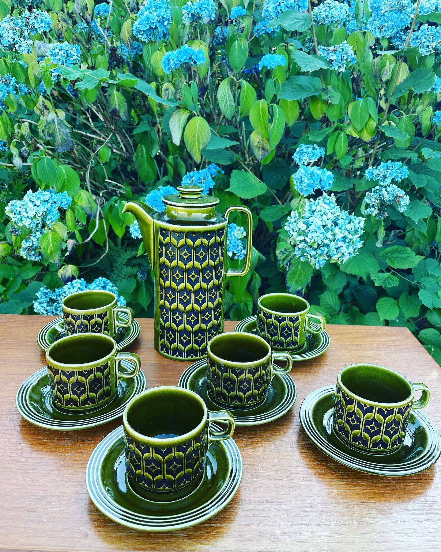 hornsea green heirloom トリオセット Hornsea Heirloom dishes for sale on Facebook Marketplace