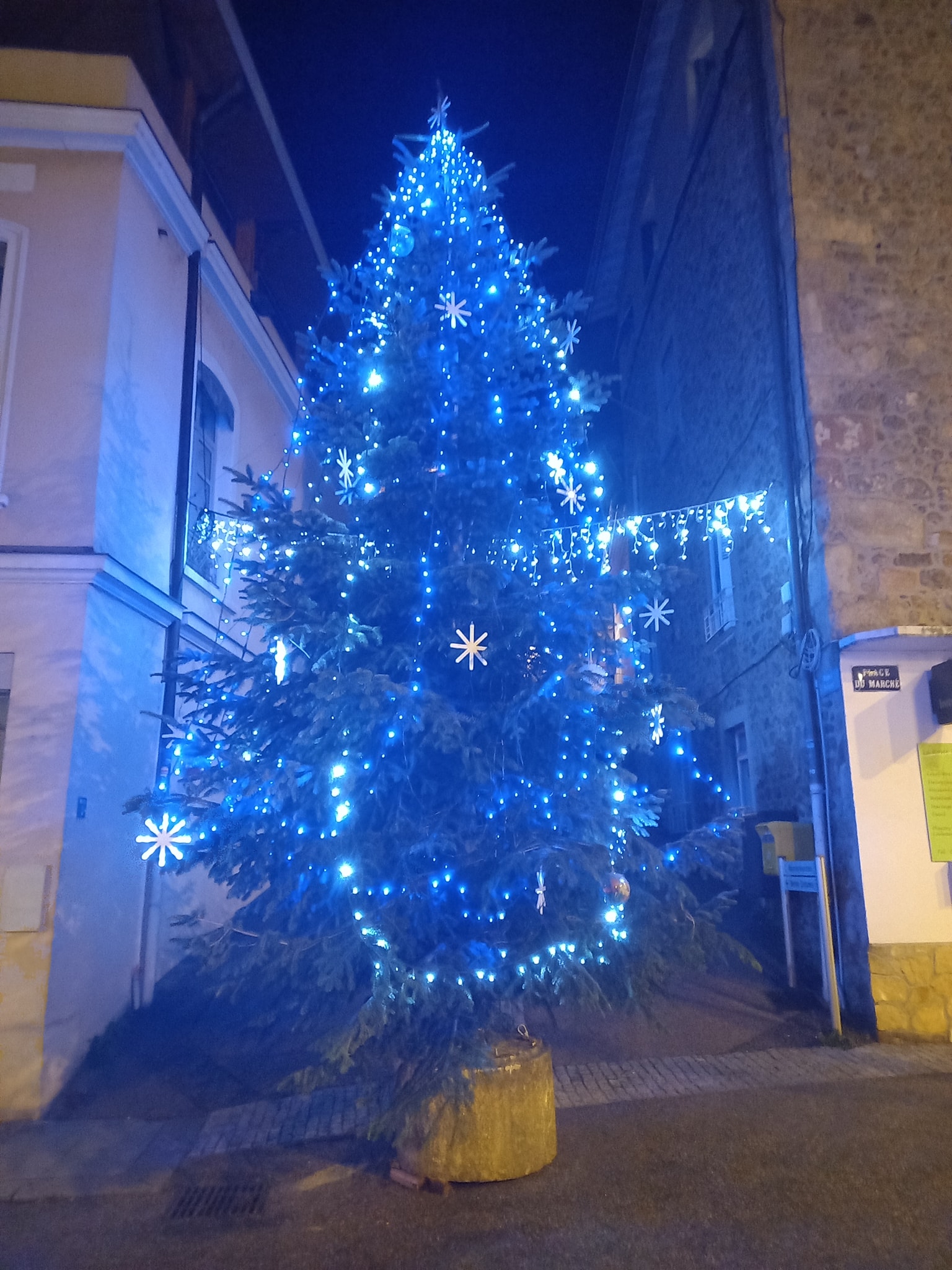 Marche De Noel Saint Symphorien Sur Coise