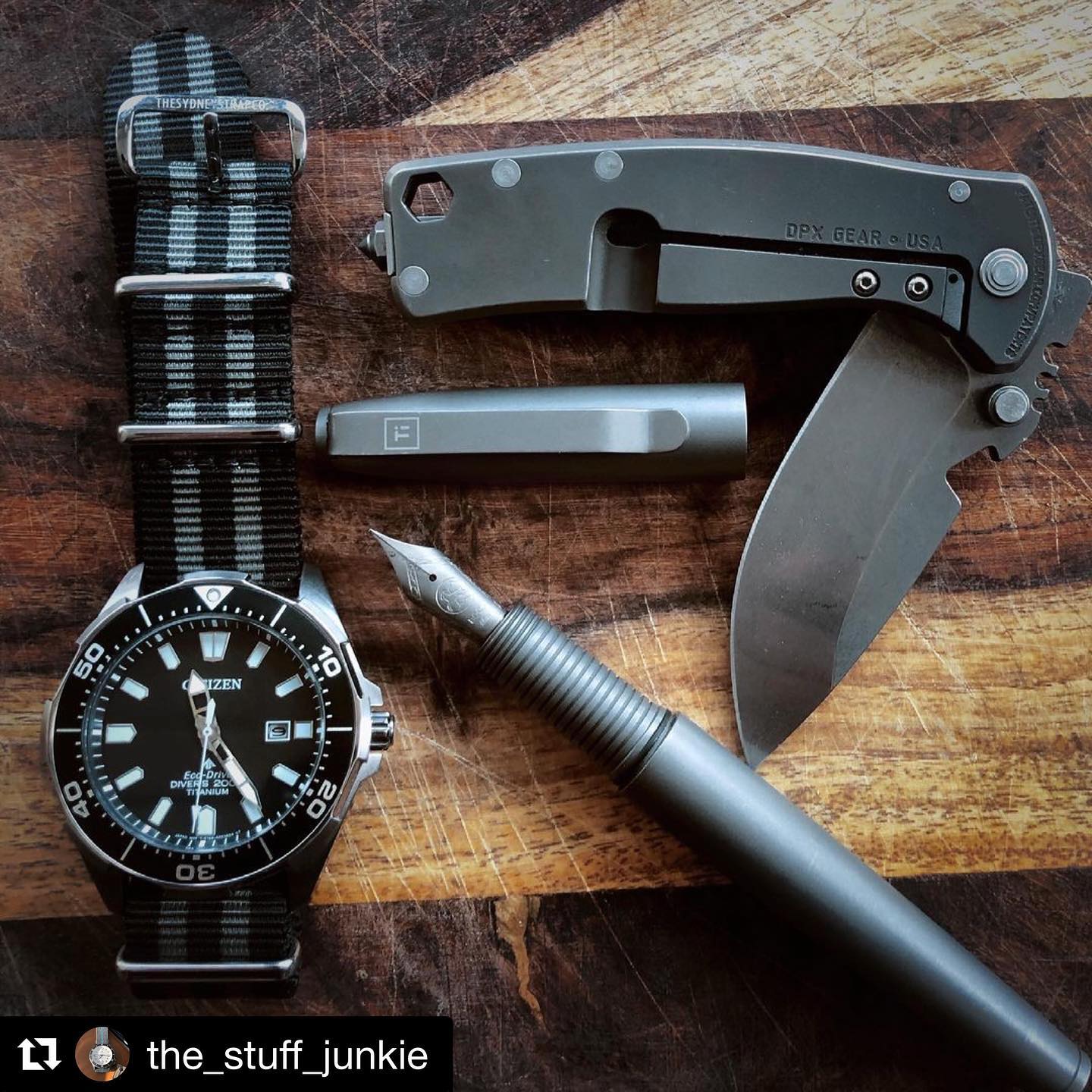 Avid lyfe Timekeeper Revolver & Modfather Cap Titanium