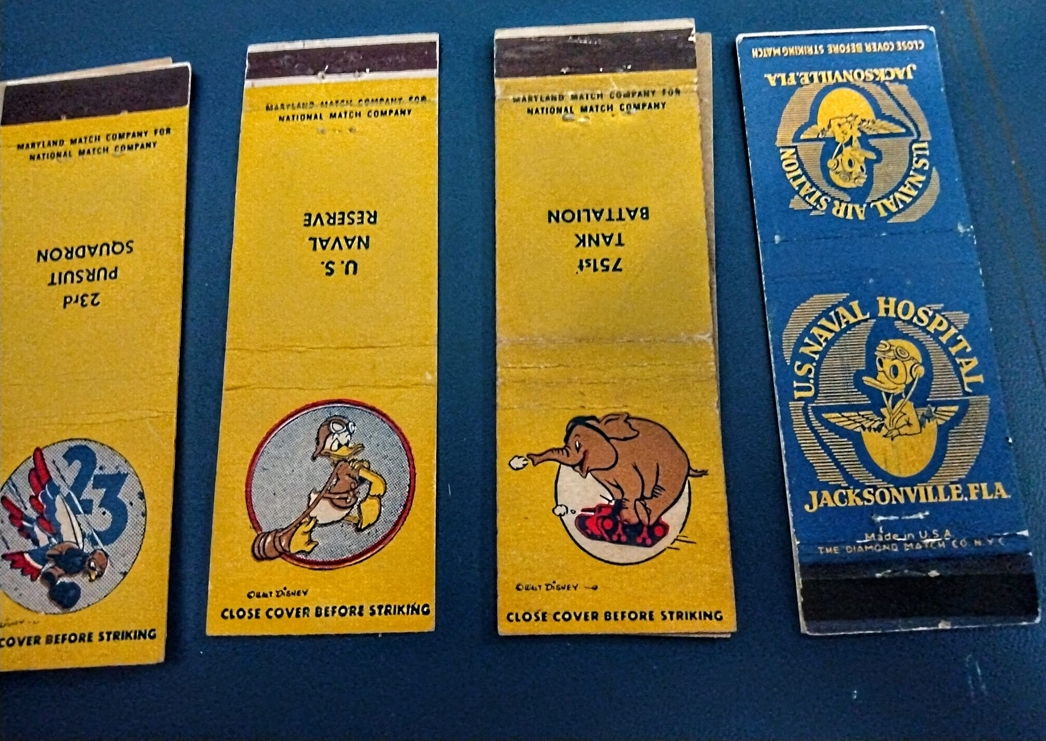 Disneyland matchbooks… back when there where a lot more people smoking 🚬  #throwback #disneyland #retro