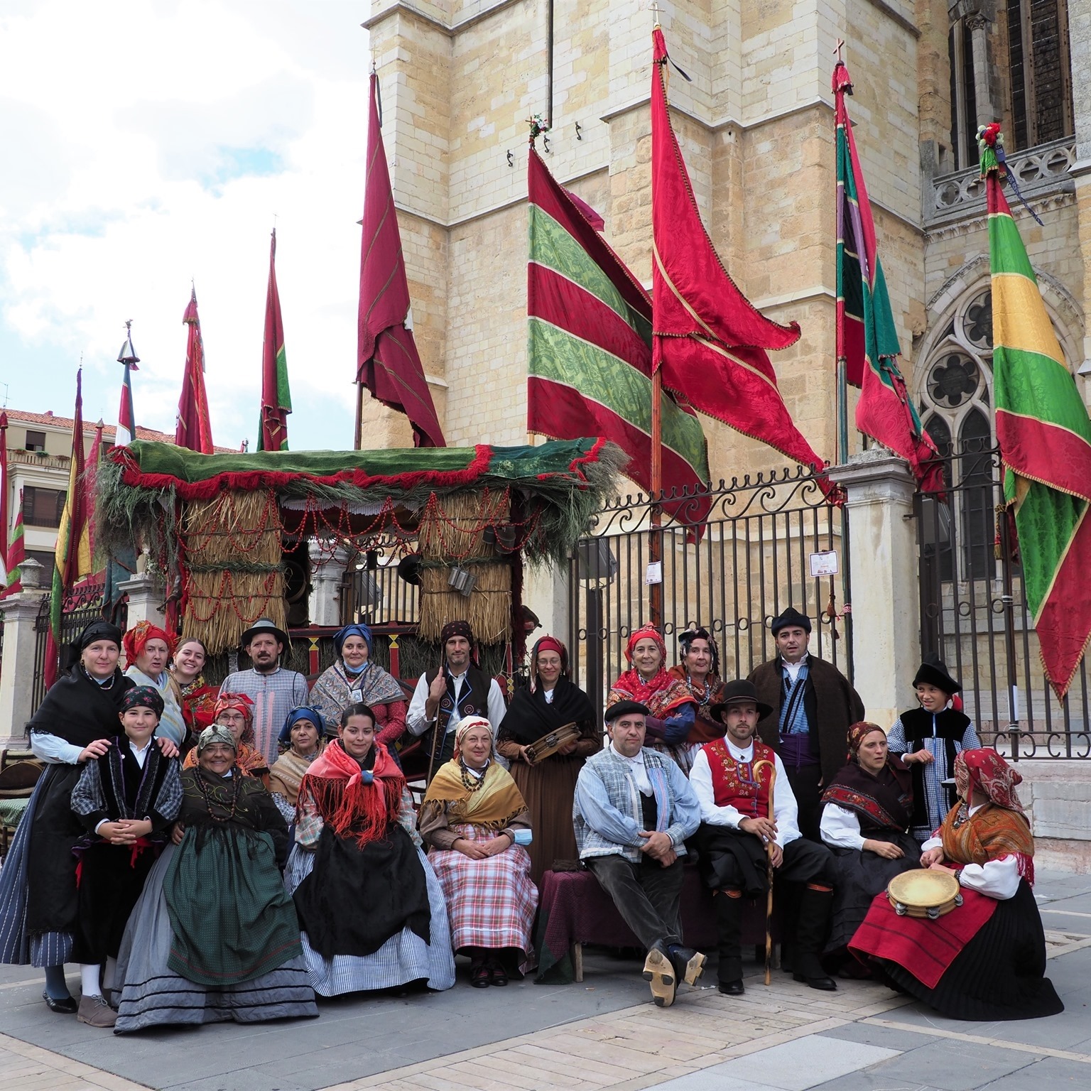 Grupo Tradicional Tenada