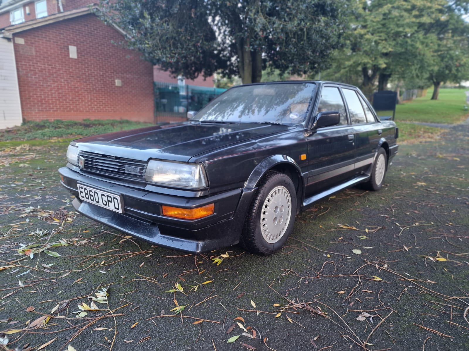 classiccar Does this CAT U 1988 Nissan Bluebird look like